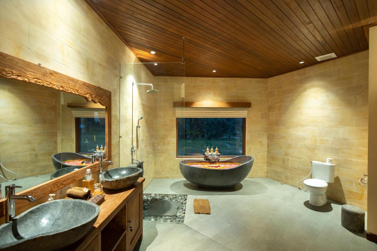 D'Bale Ananda Ubud Villa ภายนอก รูปภาพ